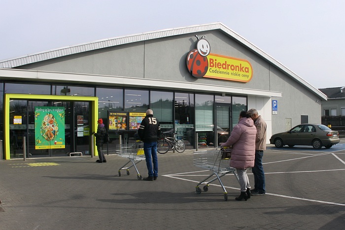 biedronka shop